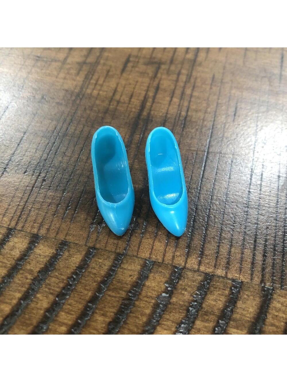 Vintage Mattel Barbie Superstar Era Skinny Heel Blue Pumps